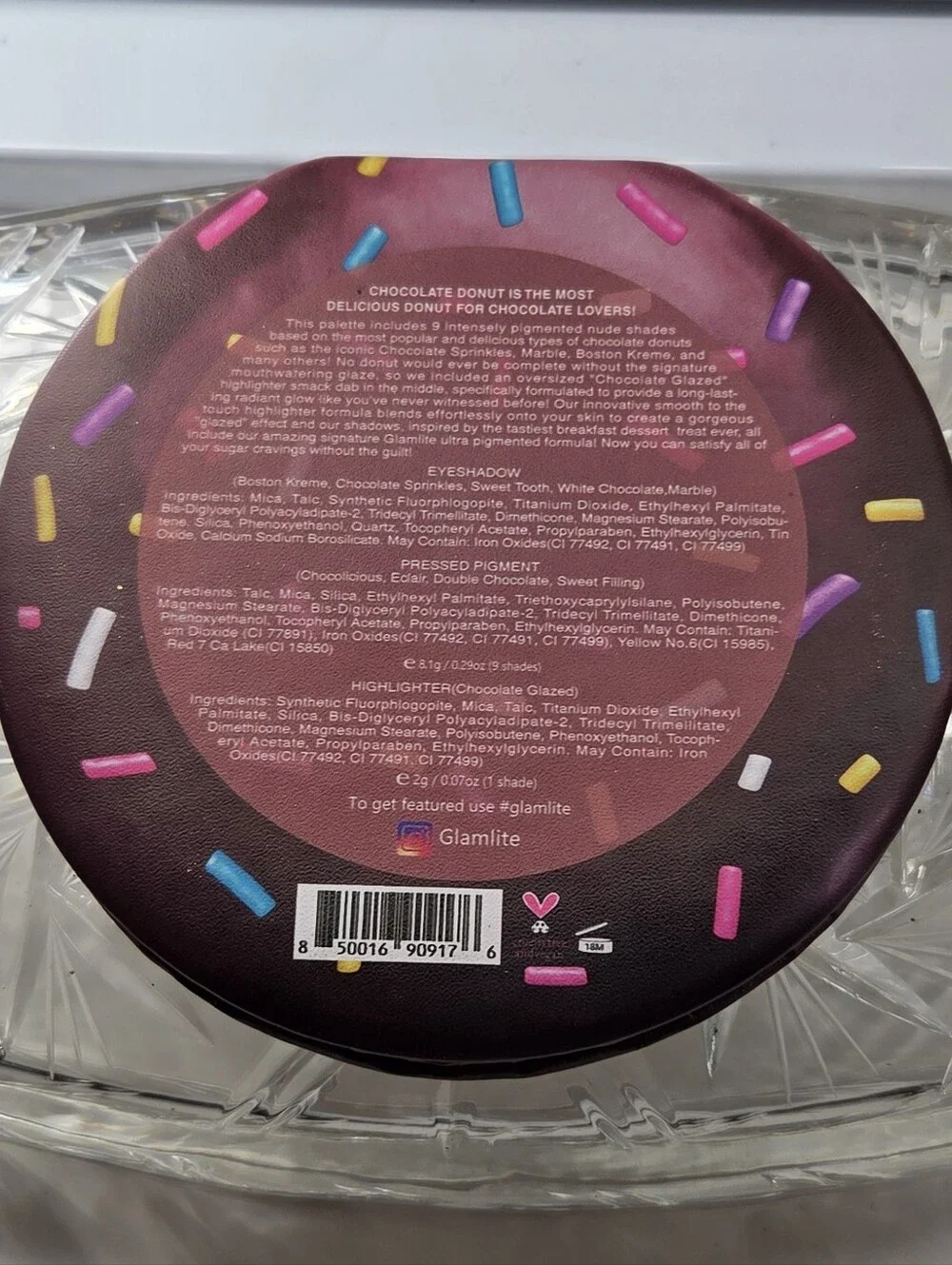 GLAMLITE CHOCOLATE DONUT EYESHADOW PALETTE WITH ORIGINAL BOX